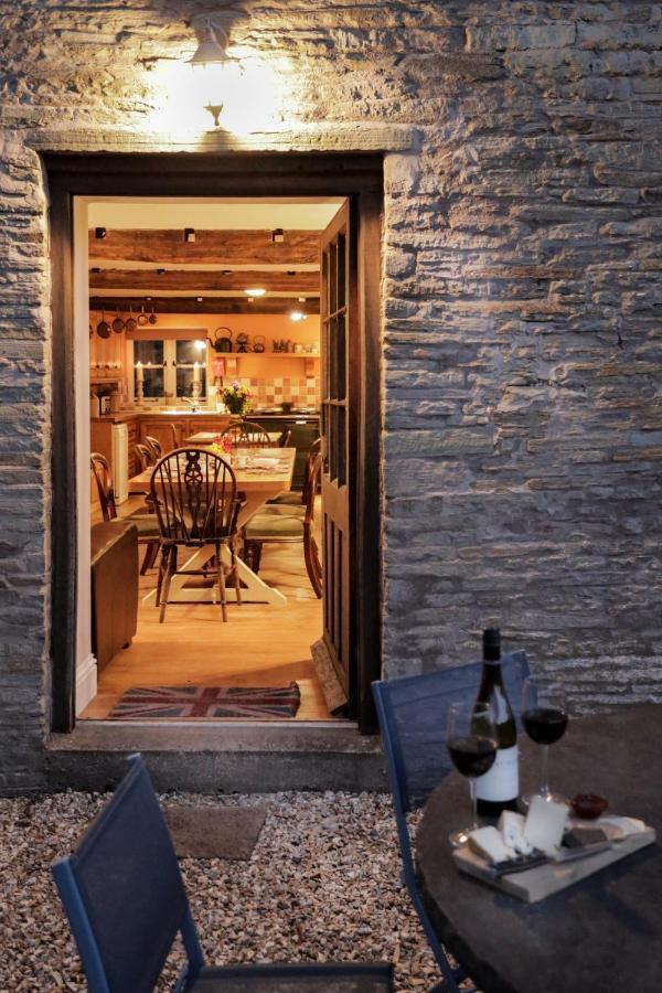 Bridge Farmhouse B&B Херефорд Экстерьер фото